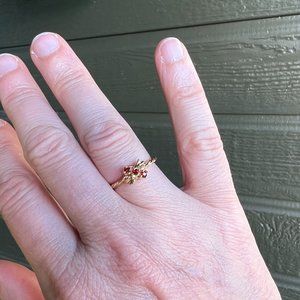 14k yellow gold garnet ring, size 6.5
